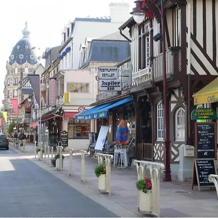 600m De La Calme Location Possible A Partir De 3 Nuitees, Pouvant Accueillir 6-8 Pers Activites Nautiques Randonnee Velo Peche Golf Casinos * ديف-سو-مير