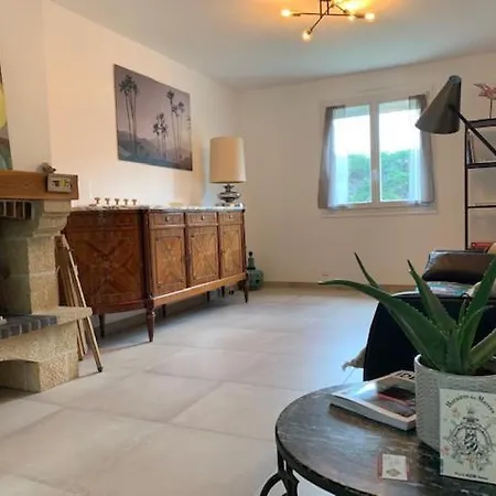 600m De La Calme Location Possible A Partir De 3 Nuitees, Pouvant Accueillir 6-8 Pers Activites Nautiques Randonnee Velo Peche Golf Casinos بيت للعطل