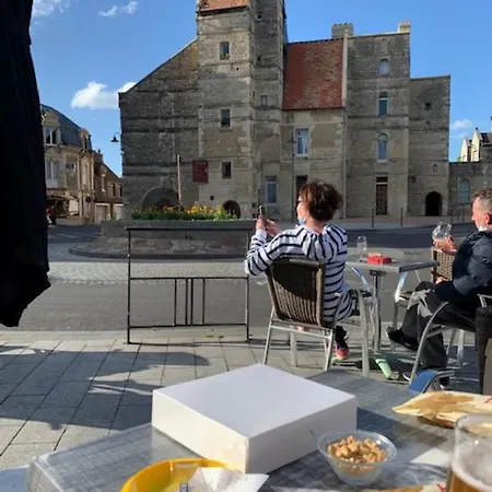 600m De La Calme Location Possible A Partir De 3 Nuitees, Pouvant Accueillir 6-8 Pers Activites Nautiques Randonnee Velo Peche Golf Casinos بيت للعطل