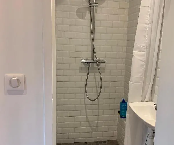 600m De La Calme Location Possible A Partir De 3 Nuitees, Pouvant Accueillir 6-8 Pers Activites Nautiques Randonnee Velo Peche Golf Casinos *