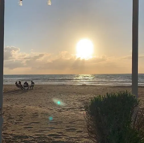 600m De La Calme Location Possible A Partir De 3 Nuitees, Pouvant Accueillir 6-8 Pers Activites Nautiques Randonnee Velo Peche Golf Casinos Feriehus Dives-sur-Mer