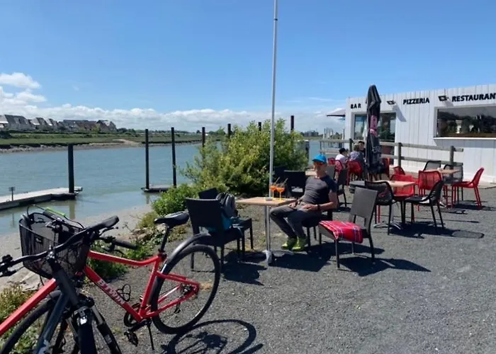 Feriehus 600m De La Calme Location Possible A Partir De 3 Nuitees, Pouvant Accueillir 6-8 Pers Activites Nautiques Randonnee Velo Peche Golf Casinos *