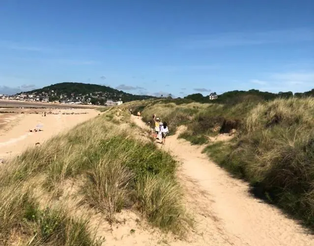 600m De La Calme Location Possible A Partir De 3 Nuitees, Pouvant Accueillir 6-8 Pers Activites Nautiques Randonnee Velo Peche Golf Casinos