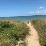 600m De La Calme Location Possible A Partir De 3 Nuitees, Pouvant Accueillir 6-8 Pers Activites Nautiques Randonnee Velo Peche Golf Casinos * Dives-sur-Mer