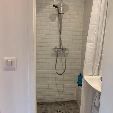 600m De La Calme Location Possible A Partir De 3 Nuitees, Pouvant Accueillir 6-8 Pers Activites Nautiques Randonnee Velo Peche Golf Casinos *