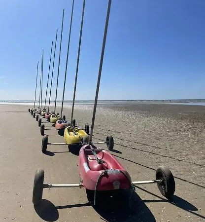 600m De La Calme Location à Partir De 2 Nuitées 6-8 Pers Activités Nautiques Randonnée Vélo Pêche Golf Casinos Hébergement de vacances Dives-sur-Mer