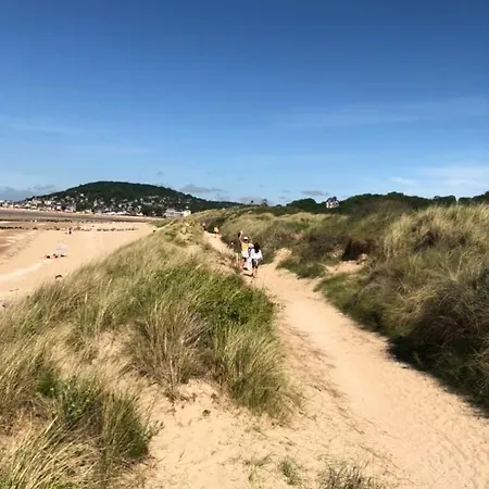 600m De La Calme Location Possible A Partir De 3 Nuitees, Pouvant Accueillir 6-8 Pers Activites Nautiques Randonnee Velo Peche Golf Casinos