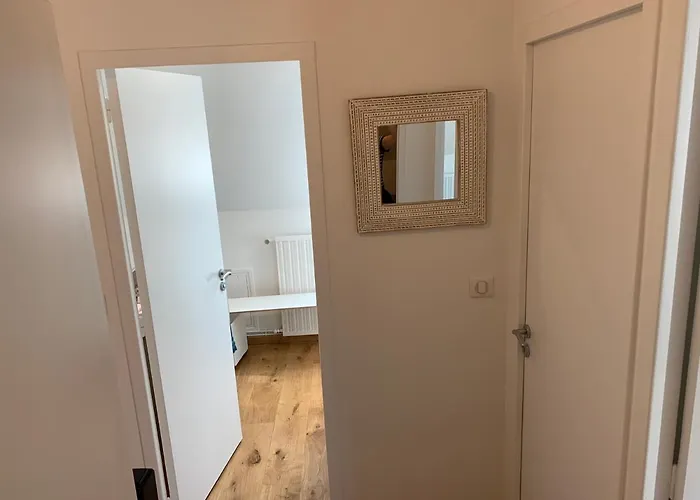 Côte D'azur: Beachside Retreat With Nautical Adventures Dives-sur-Mer