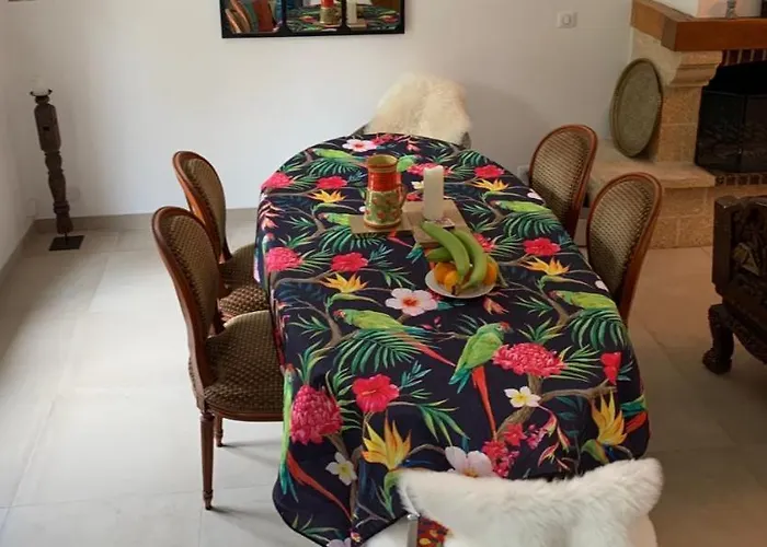 Côte D'azur: Beachside Retreat With Nautical Adventures Holiday home