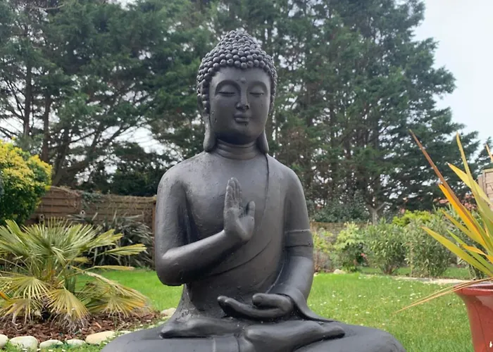 Côte D'azur: Beachside Retreat With Nautical Adventures